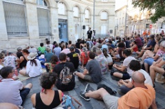 La politique Meeting delirant 004 * 6000 x 4000 * (9.88MB)